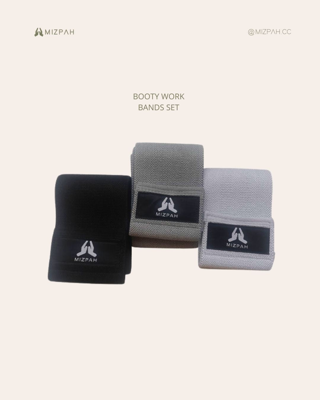 This 3-piece set comes with sturdy booty bands to assist you in your lower-body workouts and a variety of other resistance exercises.